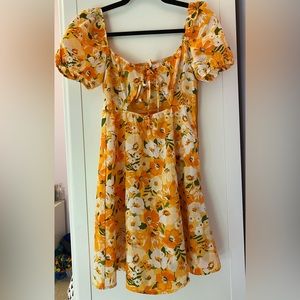 H&M flower cut out dress with puff sleeves. Great condition
